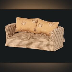 Maileg Yellow & Brown Plaid Tan Sofa with Floral Cushions Mouse size NWT in Box